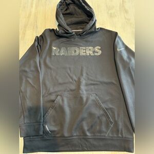 Men’s Nike Blackout Therma fit Las Vegas Raiders Hoodie  L Excellent Condition